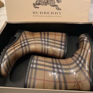 Burberry rain boots
